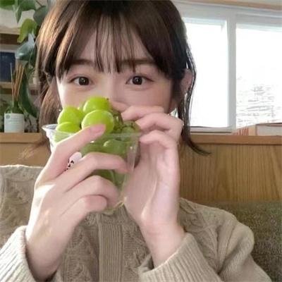 苦恼人的笑