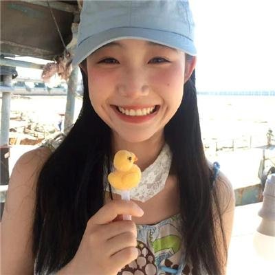 弱比少男闯女校
